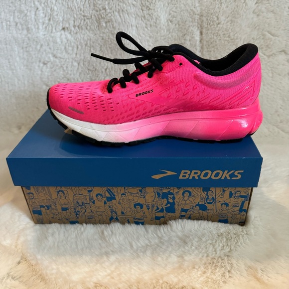 Brooks Ghost 13 Running Shoe in Splash Pink size 6.5 - Picture 5 of 10